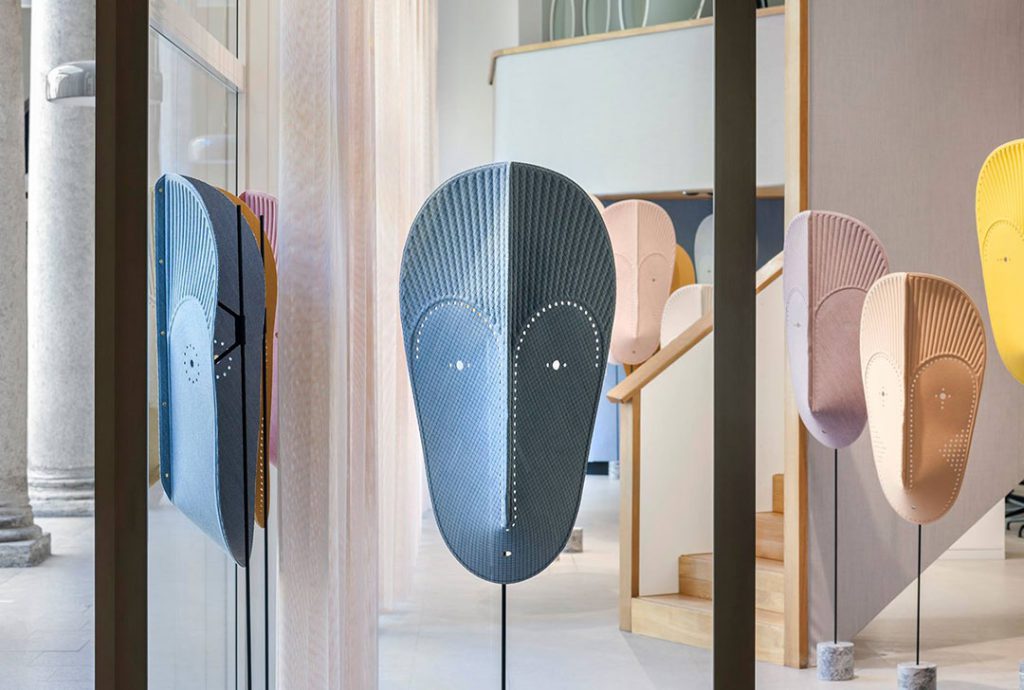 Masques de GamFratesi pour Kvadrat. Photo © Matteo Girola